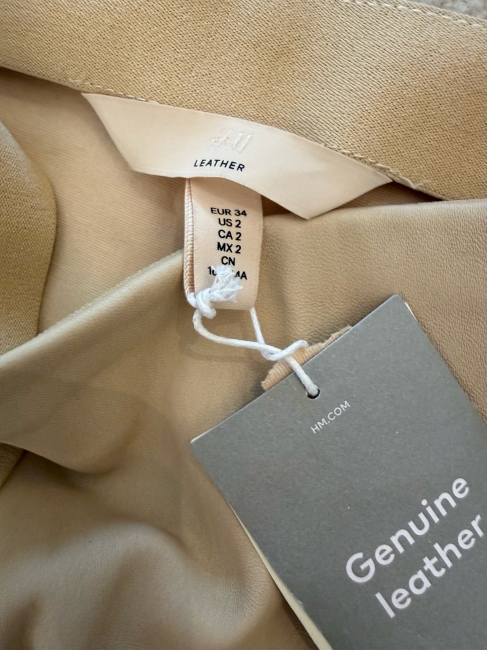 H&M Genuine Leather Leggings Beige Stretch Skinny Pants Size 2 4 6 NWT - Picture 6 of 7